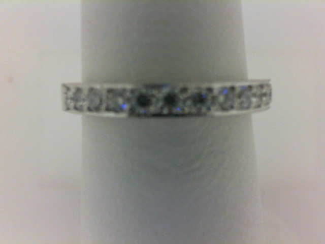 14K WHITE GOLD SCALLOPED BAND WITH .25CTTW ROUND I1 CLARITY AND HI COLOR DIAMONDS
