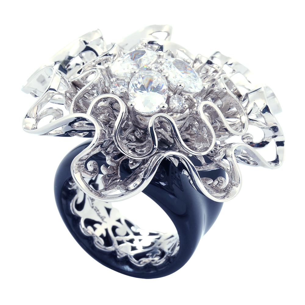 Corsage Black Ring