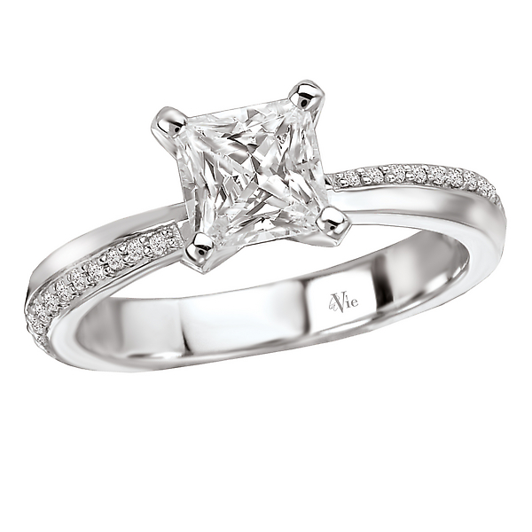 Classic Semi-Mount Diamond Ring