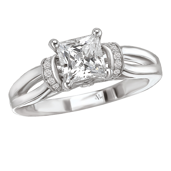 Semi-Mount Diamond Ring