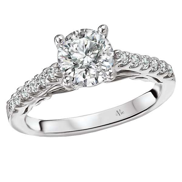 Classic Semi-Mount Diamond Ring