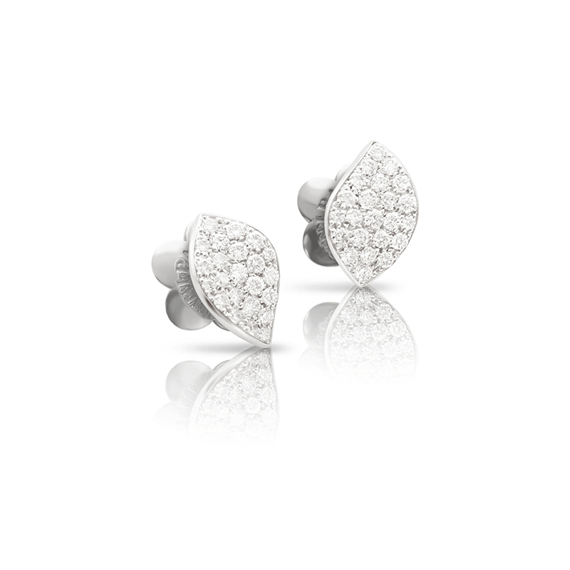 18K WHITE GOLD PETIT GARDEN LEAF STUD EARRINGS WITH DIAMONDS. 
