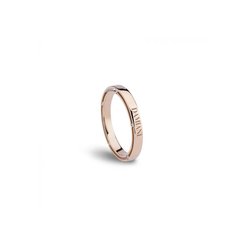 D-SIDE WEDDING BAND IN 18K ROSE GOLD WITH 10 DIAMONDS (0.0700ctw). 