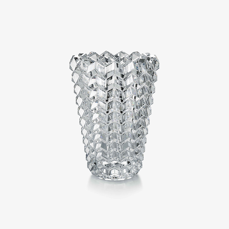 BACCARAT FOCUS ZIG ZAG VASE CLEAR.