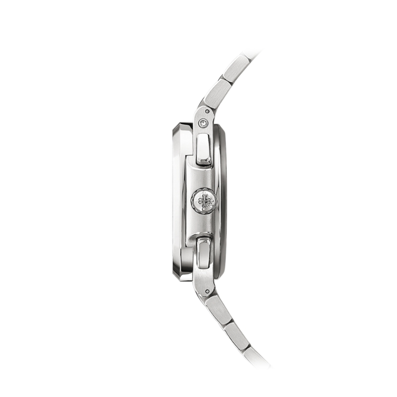 Patek Philippe Nautilus Steel 5990/1A-011