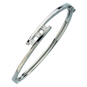 Diamond 3-Stone Bangle Bracelet
