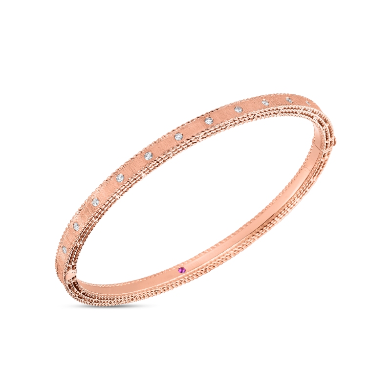 18K ROSE GOLD PRINCESS DIAMOND SATIN BANGLE. 