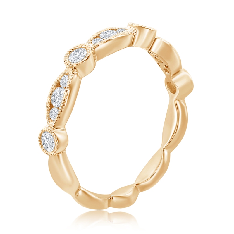 14K Yellow Gold Scalloped Diamond Band