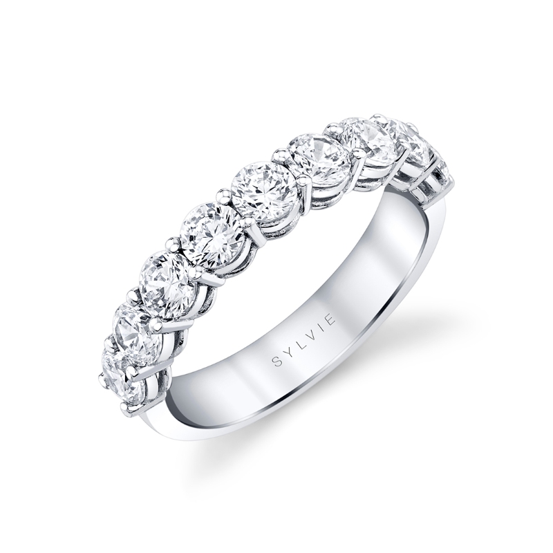 Round Shaped Wedding Ring - 1.35 CT