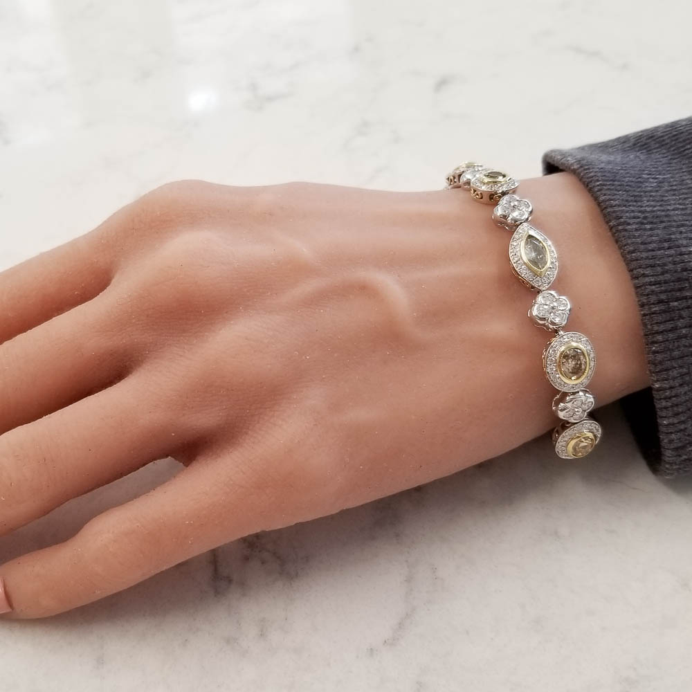 18K White Gold Diamond Gemstone Bracelet