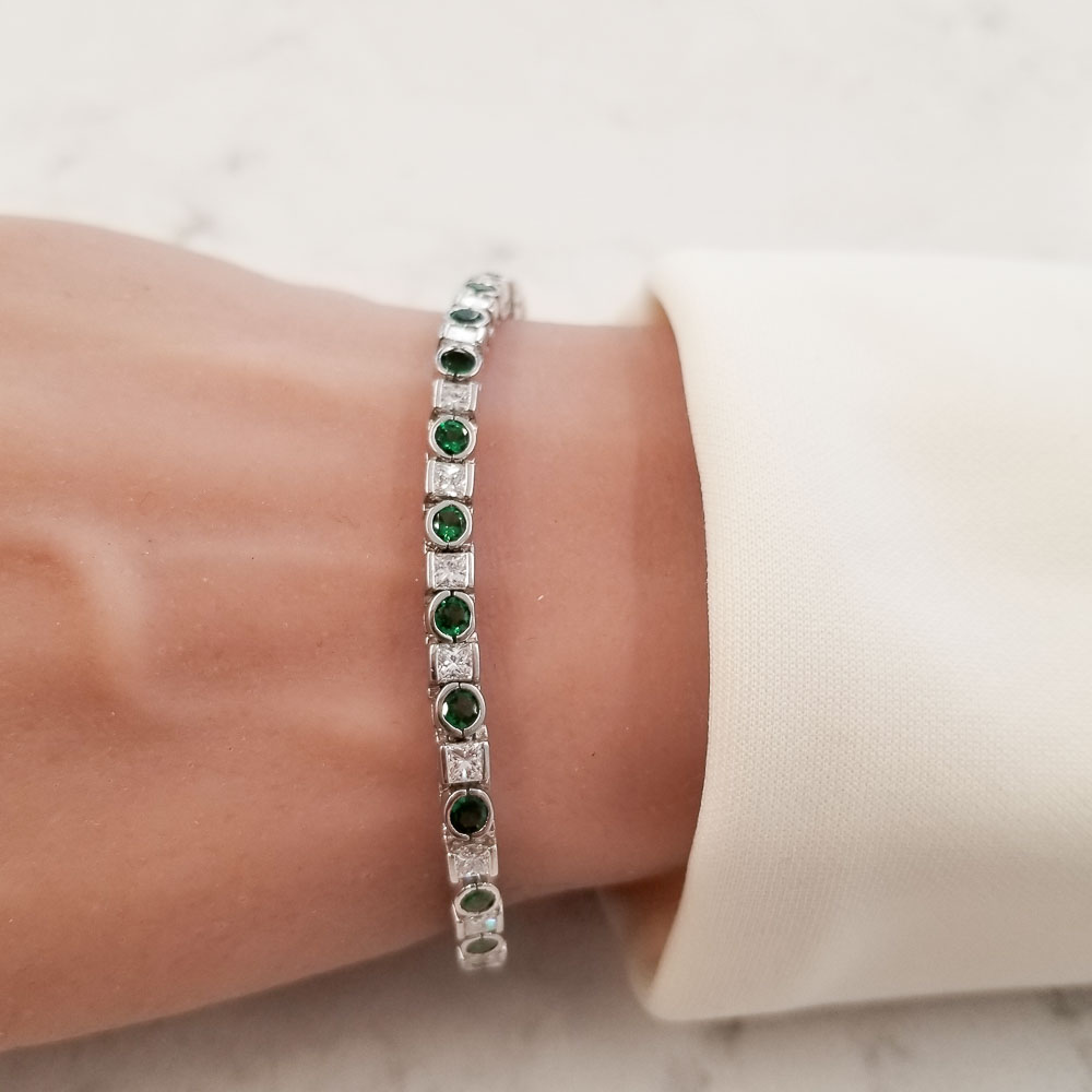 14K White Gold Tsavorite Gemstone Bracelet