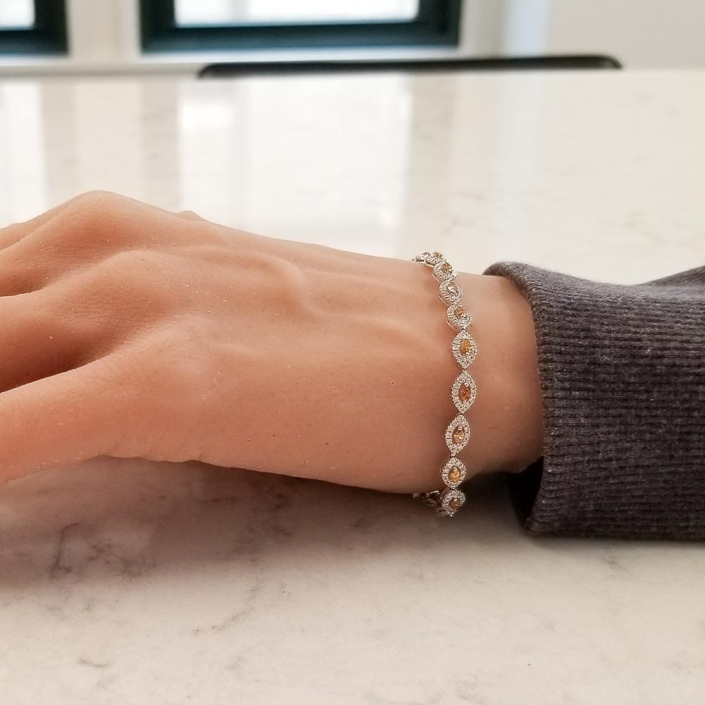 18K White Gold Diamond Gemstone Bracelet