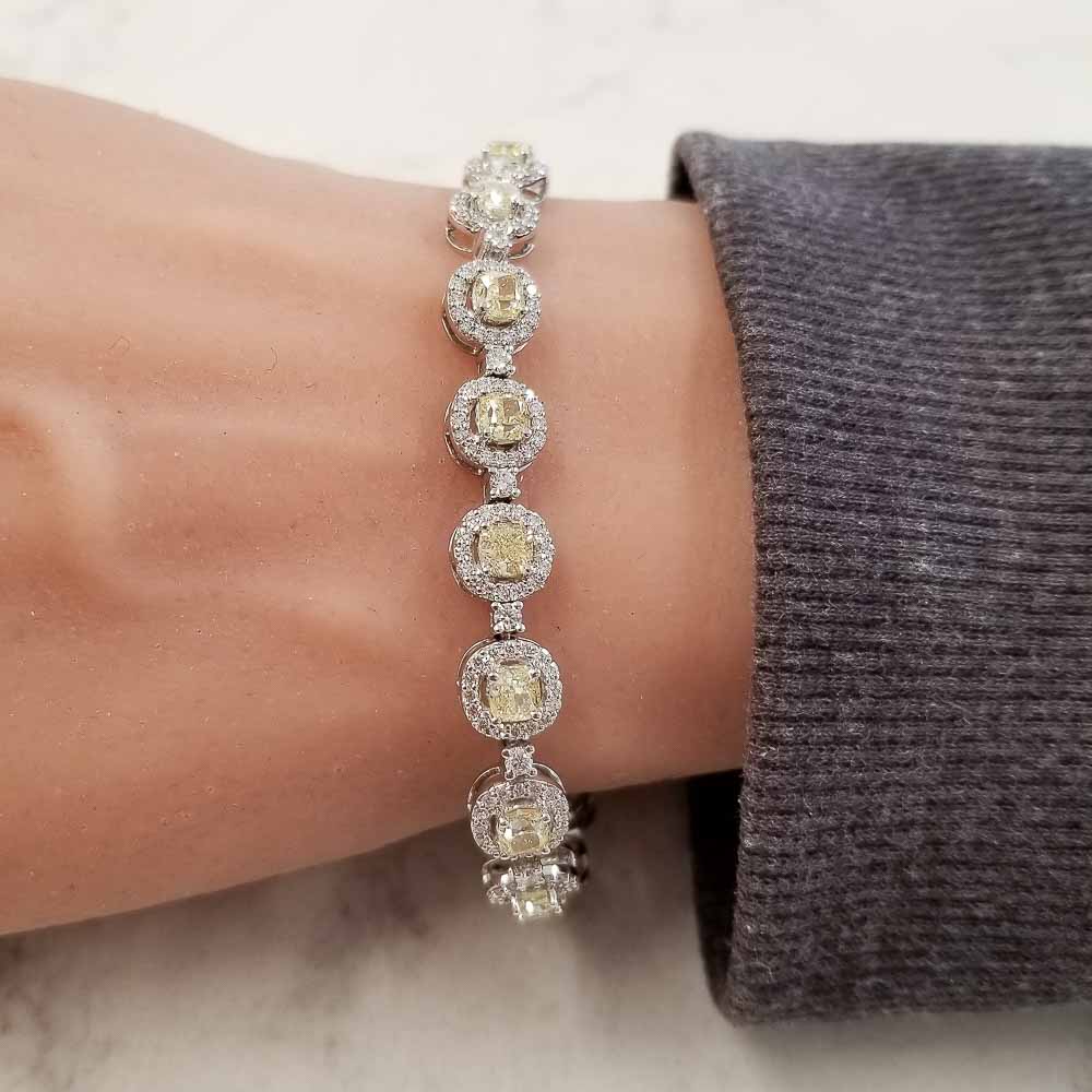 18K White Gold Diamond Gemstone Bracelet