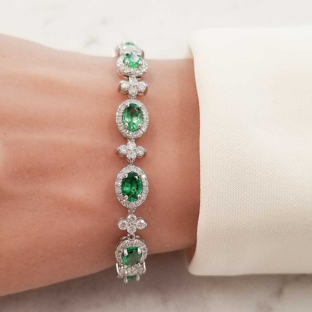 18K White Gold Tsavorite Gemstone Bracelet