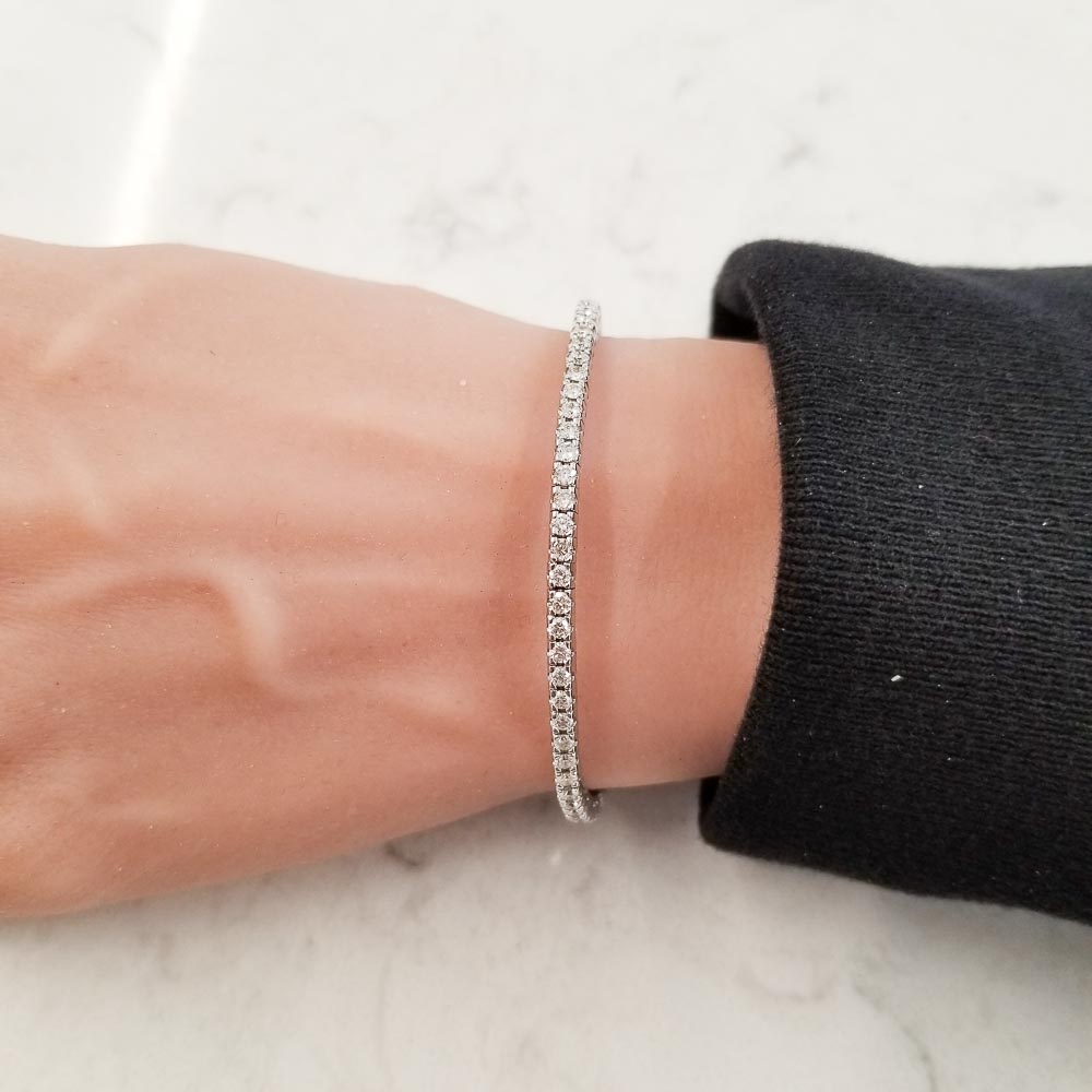 18K White Gold Diamond Gemstone Bracelet