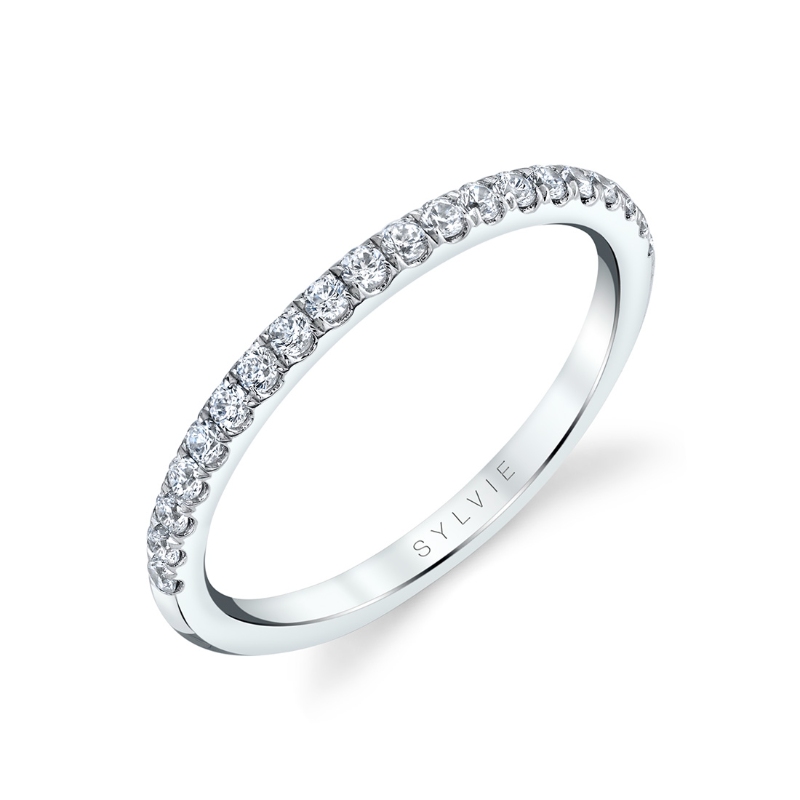 Classic Diamond Wedding Ring - Ariana