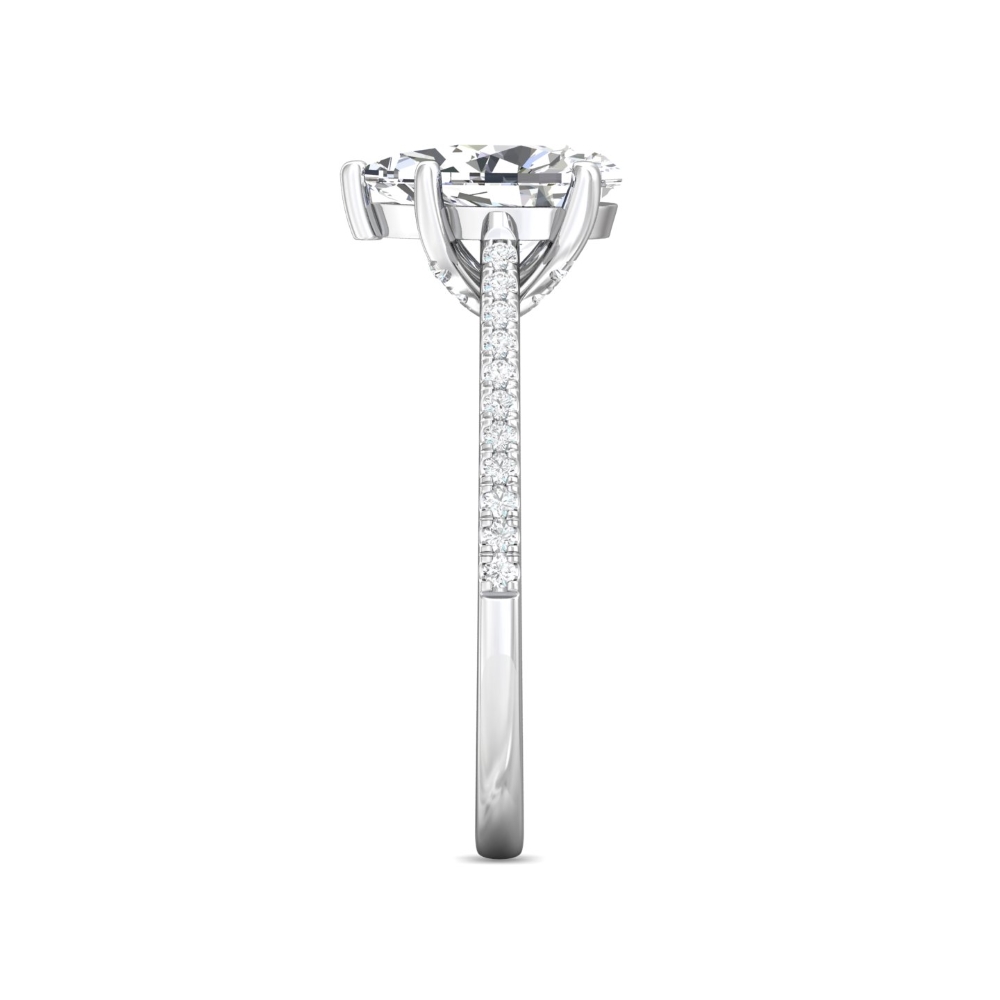 18K White Gold Pear Shape Diamond Engagement Ring