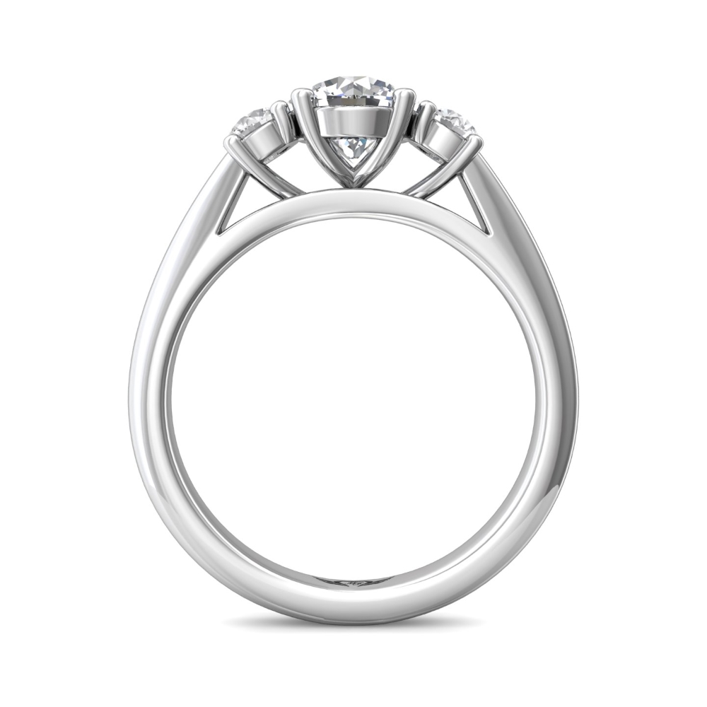 18K White Gold Round Diamond Engagement Ring