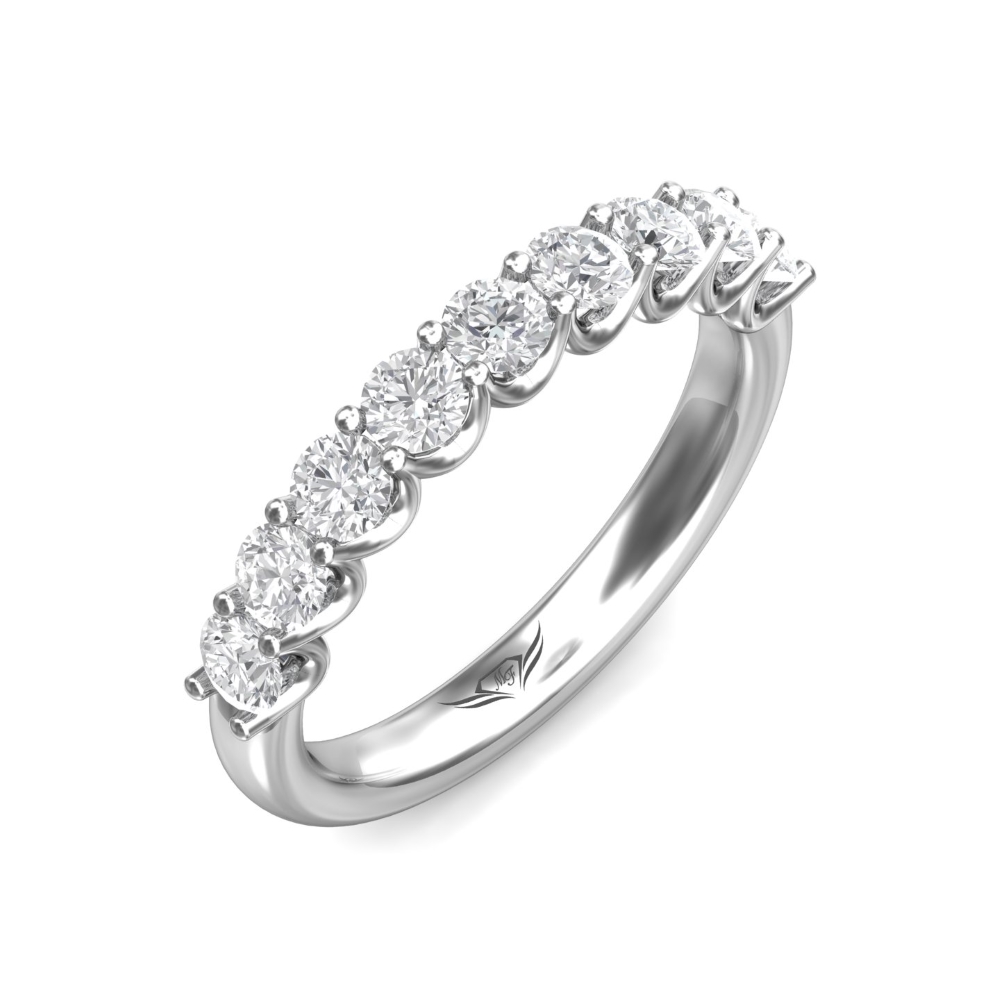 18K White Gold Wedding Band
