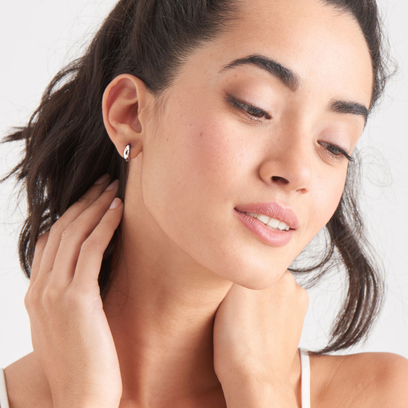 ANIA HAIE STERLING SILVER LUXE HUGGIE HOOP EARRINGS