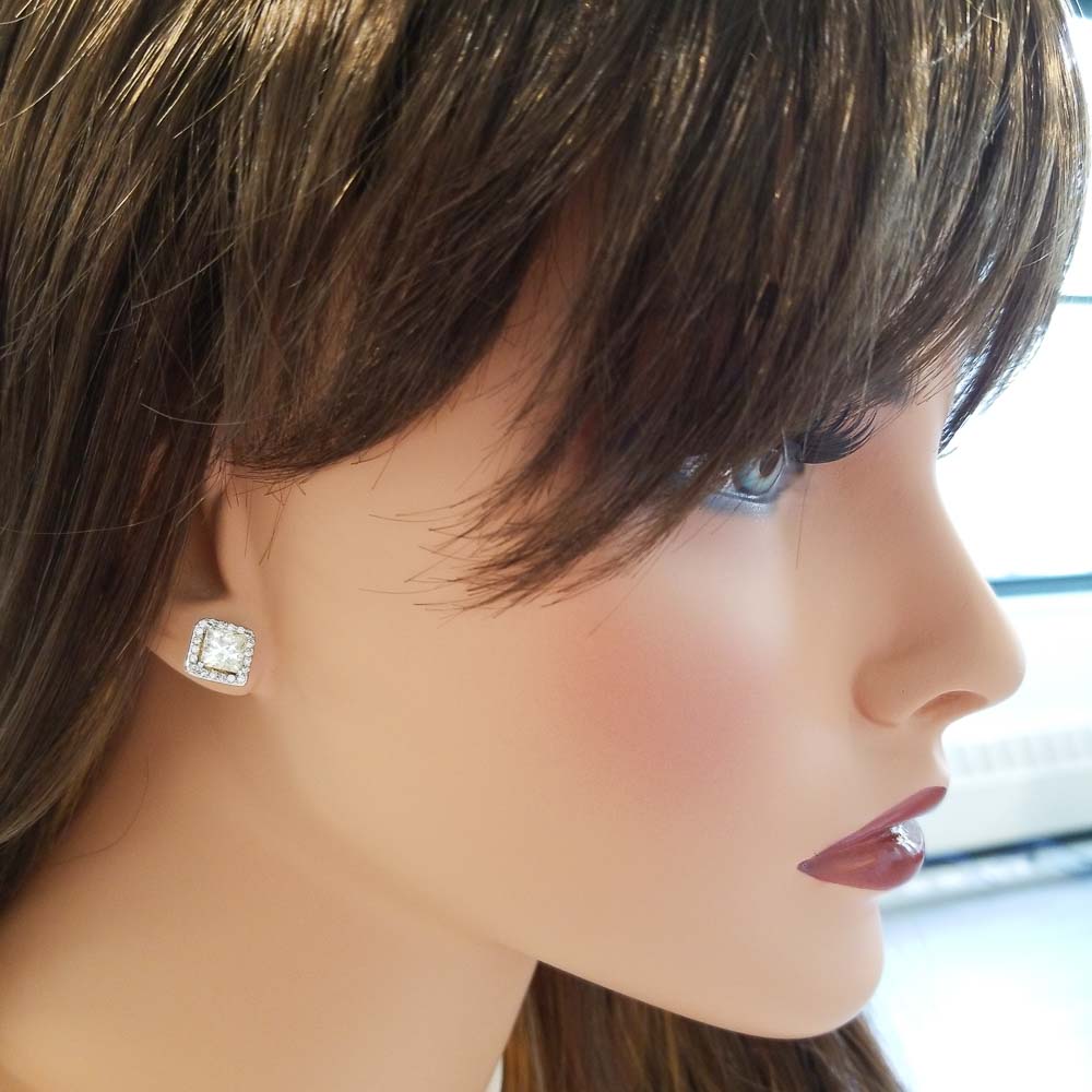 18K White Gold Diamond Gemstone Earrings
