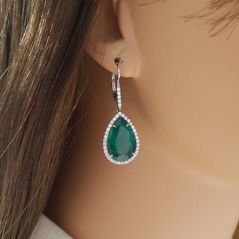 18K White Gold Emerald Gemstone Earrings