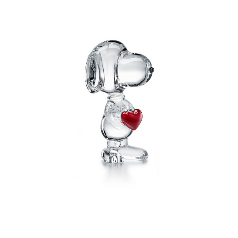 BACCARAT GLASS SNOOPY HEART FIGURE. 