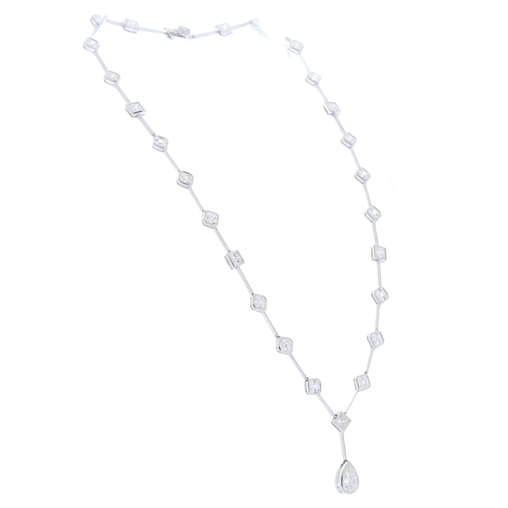 18K White Gold Diamond Gemstone Necklace