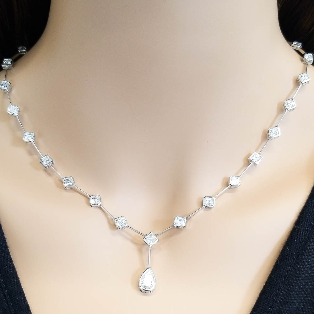 18K White Gold Diamond Gemstone Necklace
