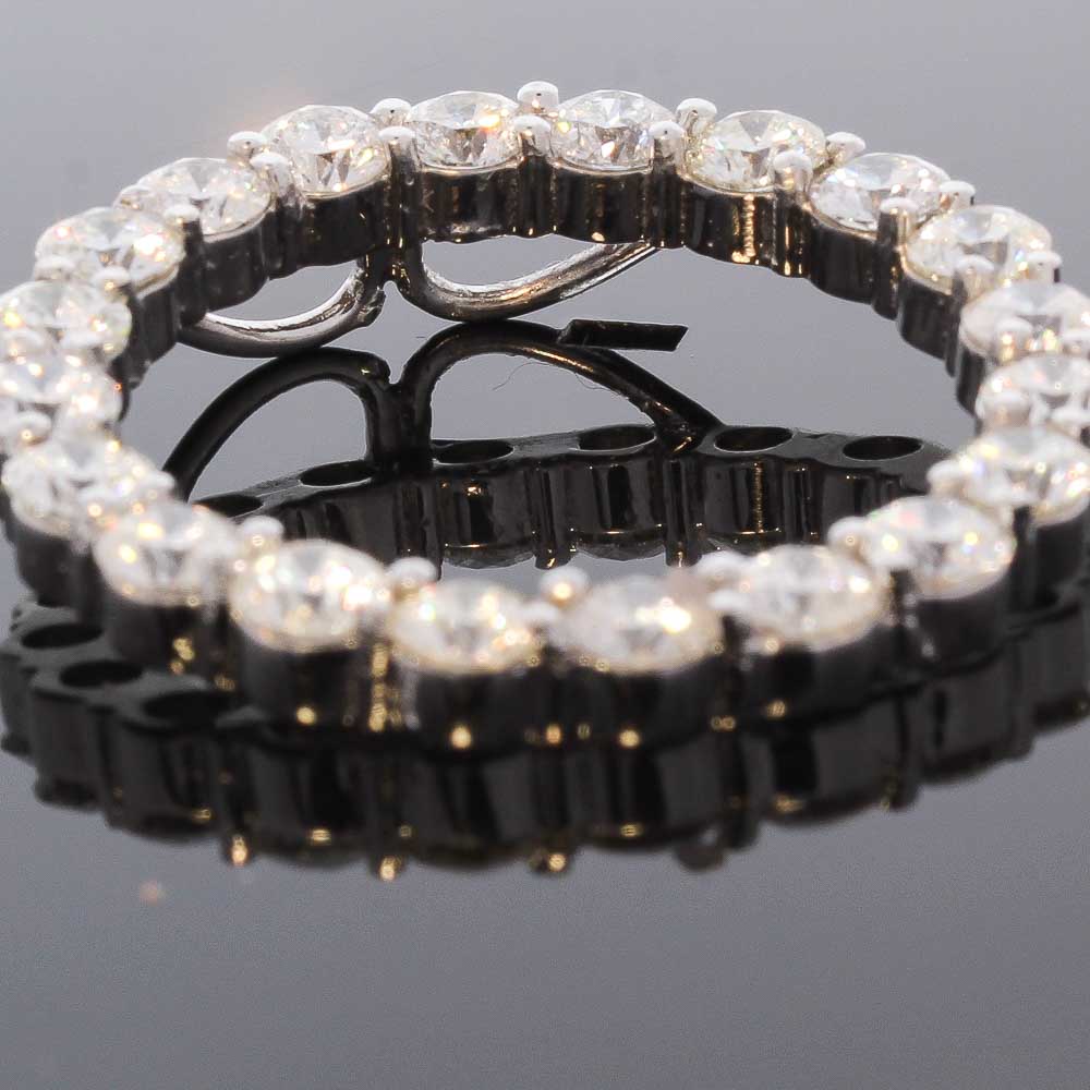 18K White Gold Diamond Gemstone Pendant