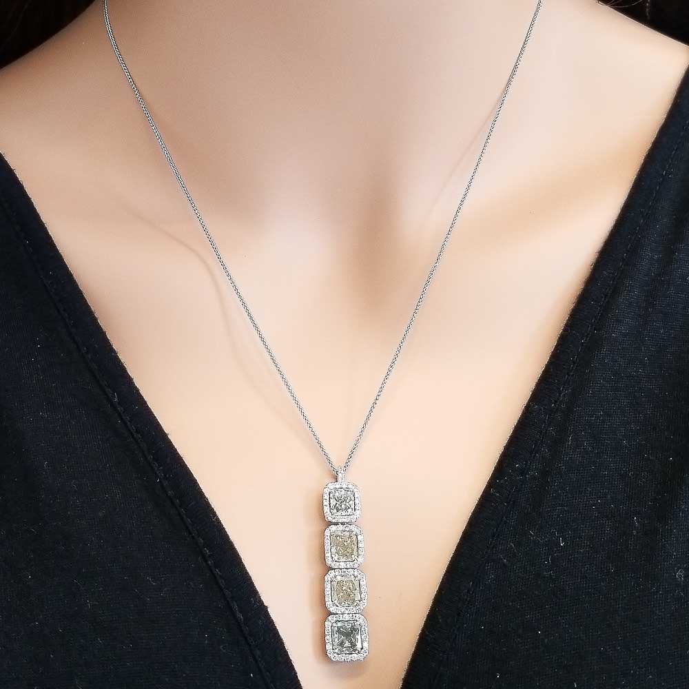 18K White Gold Diamond Gemstone Pendant