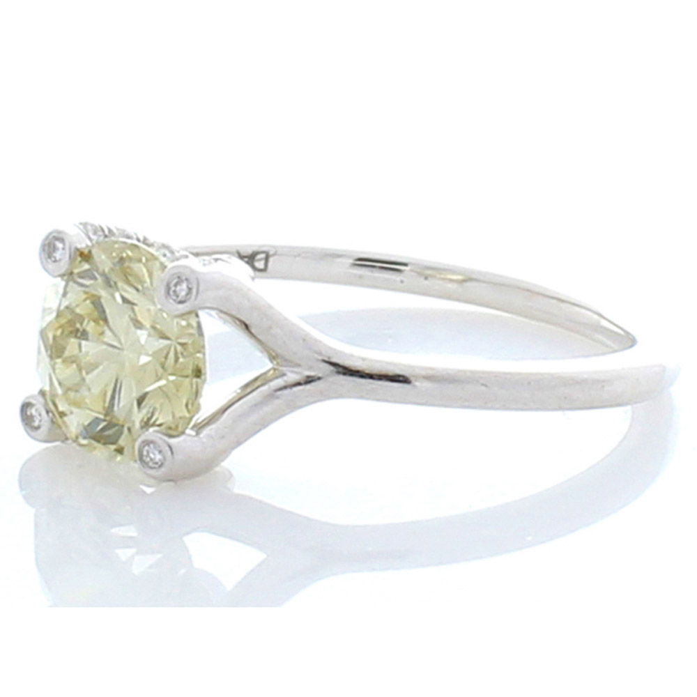 18K White Gold Diamond Gemstone Ring