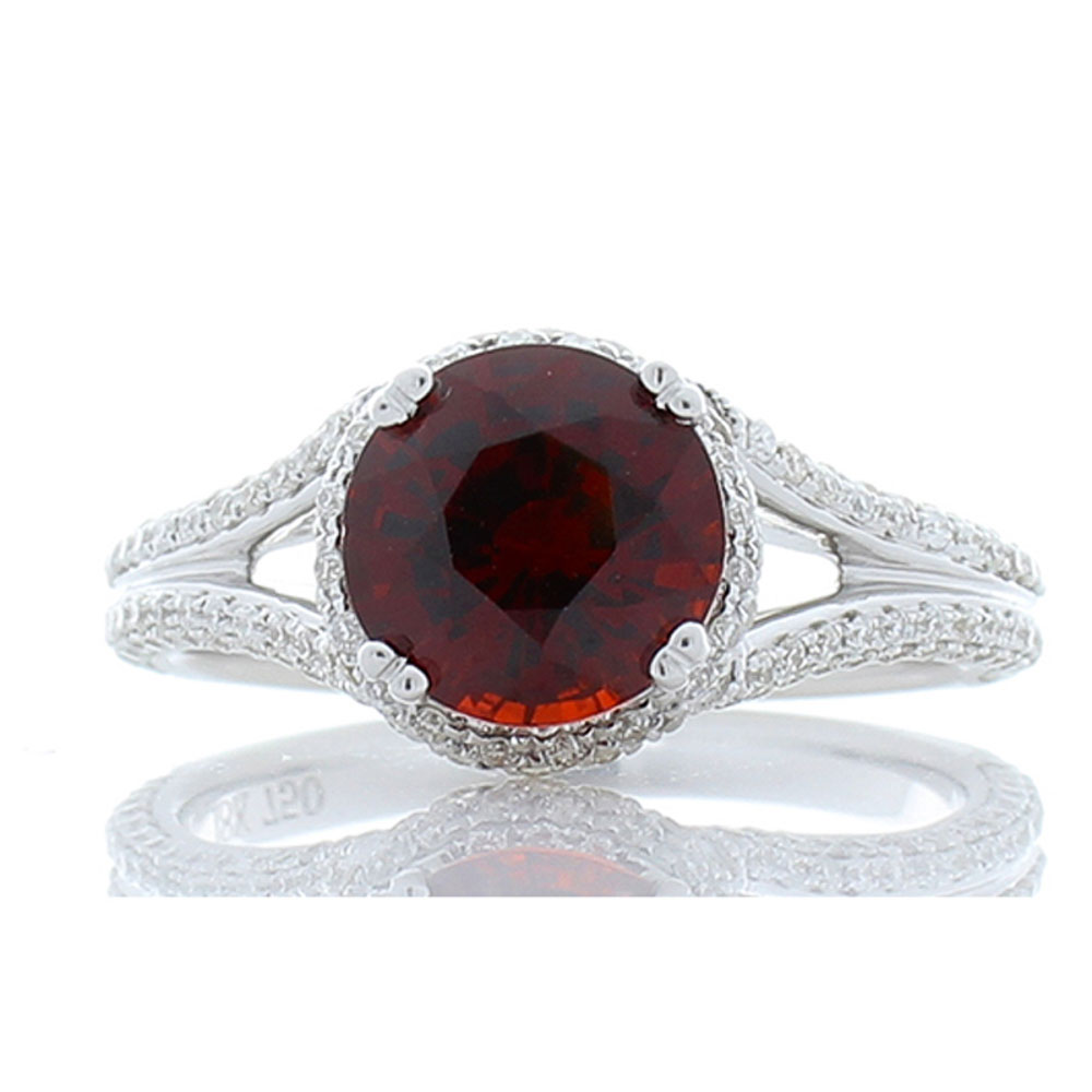 18K White Gold Garnet Gemstone Ring