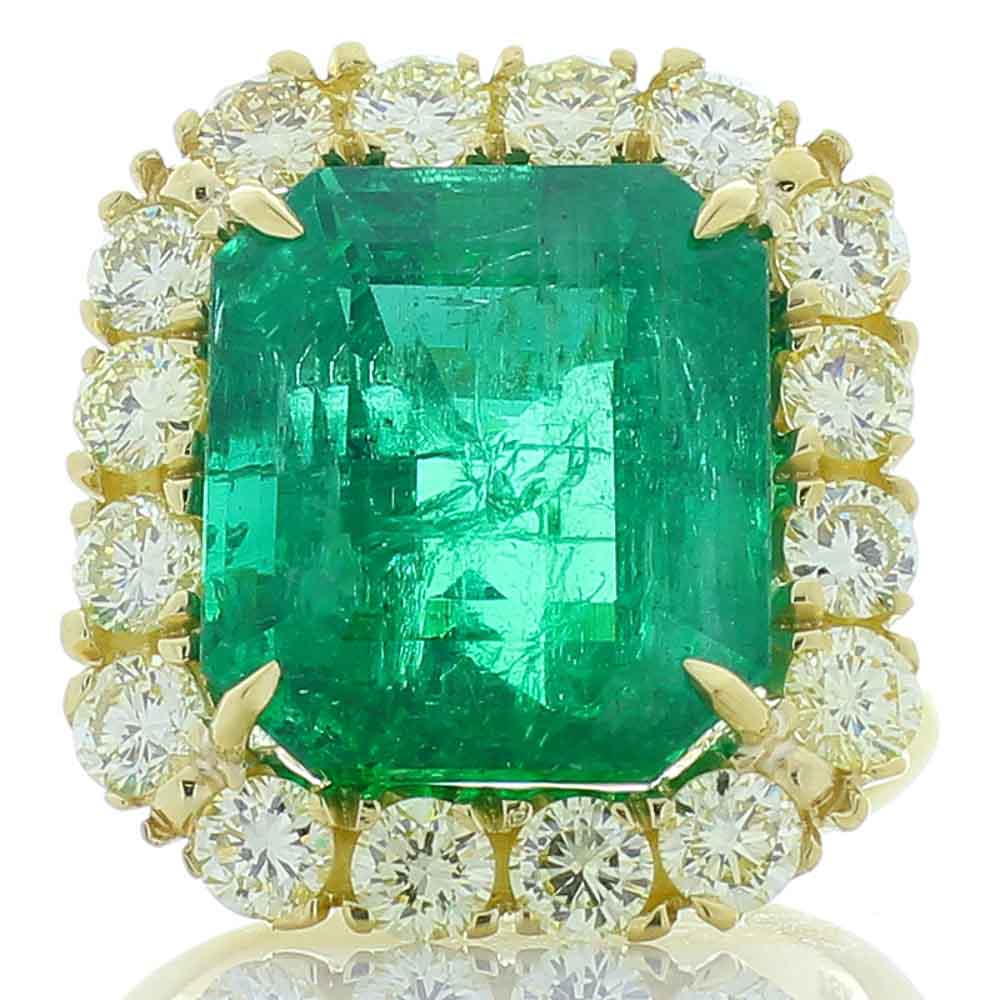 18K Yellow Gold Emerald Gemstone Ring