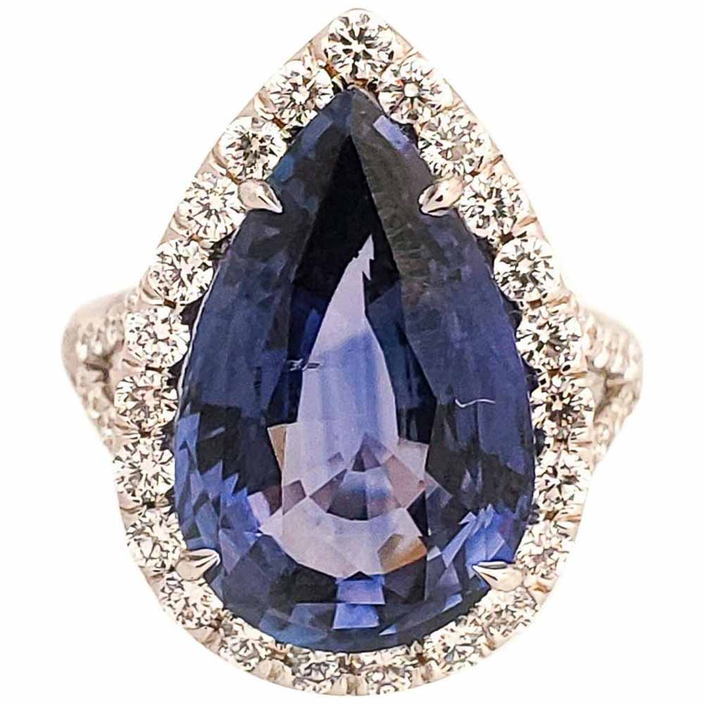 18K White Gold Sapphire Gemstone Ring