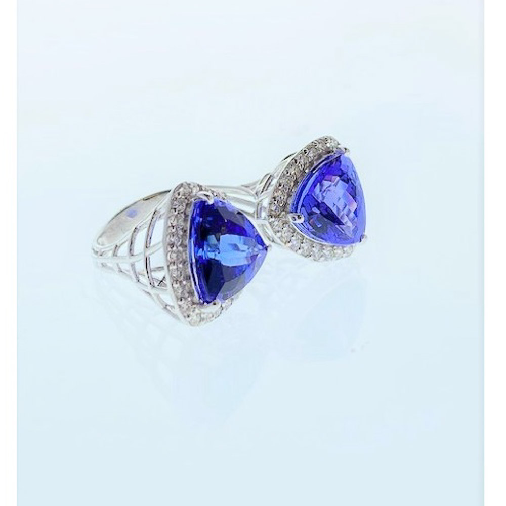 18K White Gold Tanzanite Gemstone Ring