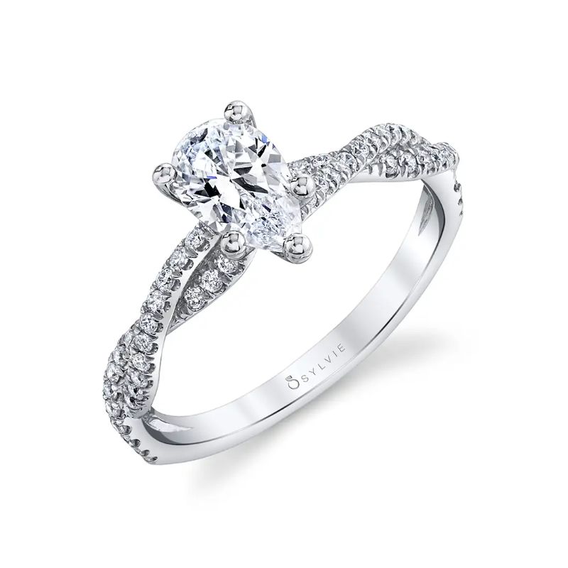 Pear Shaped Spiral Engagement Ring - Le&aacute;na