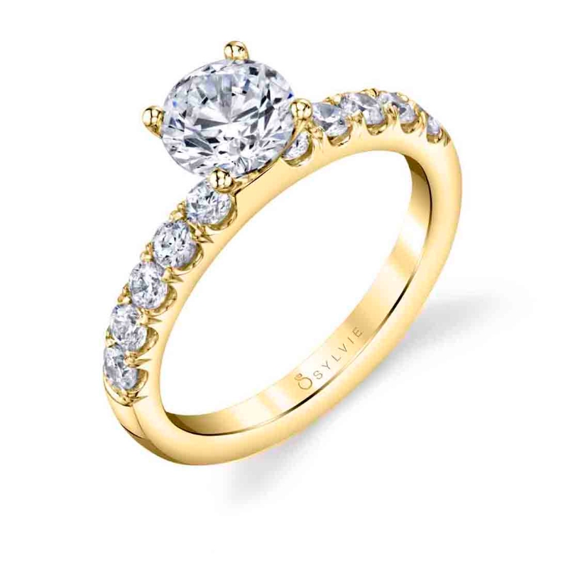 Classic Engagement Ring - Octavie