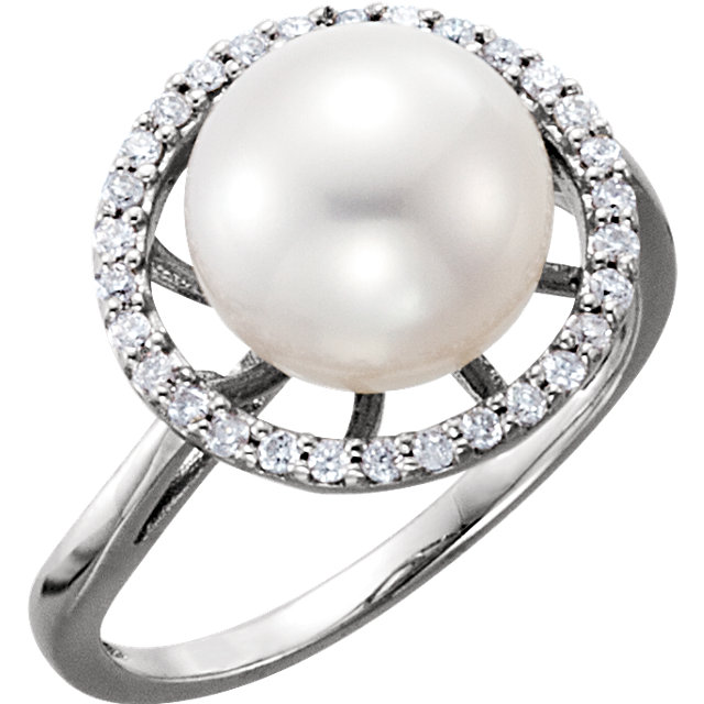 14K White 9.5-10mm Freshwater Pearl & 1/6 CTW Diamond Ring
