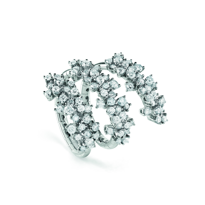 Damiani 18k White Gold Mimosa Flexi Diamond size 12-14. 