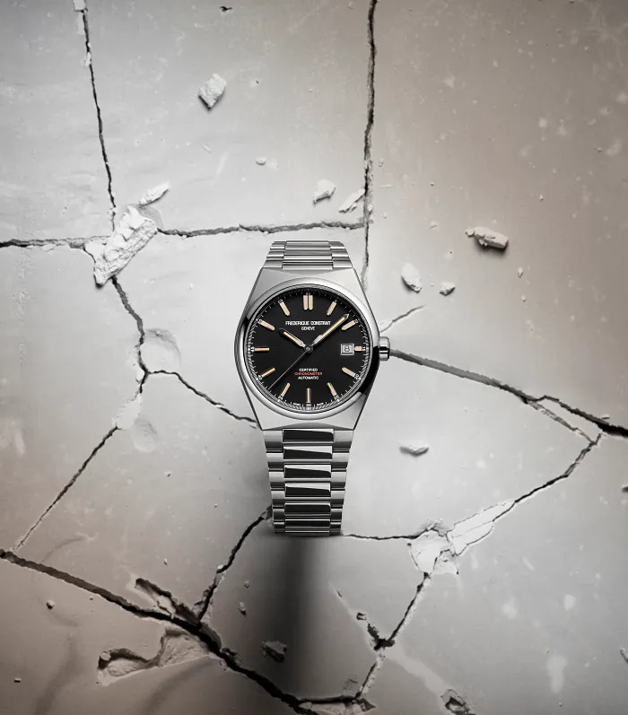 39mm Highlife Automatic COSC Men's Watch in Stainless Steel with Black Dial